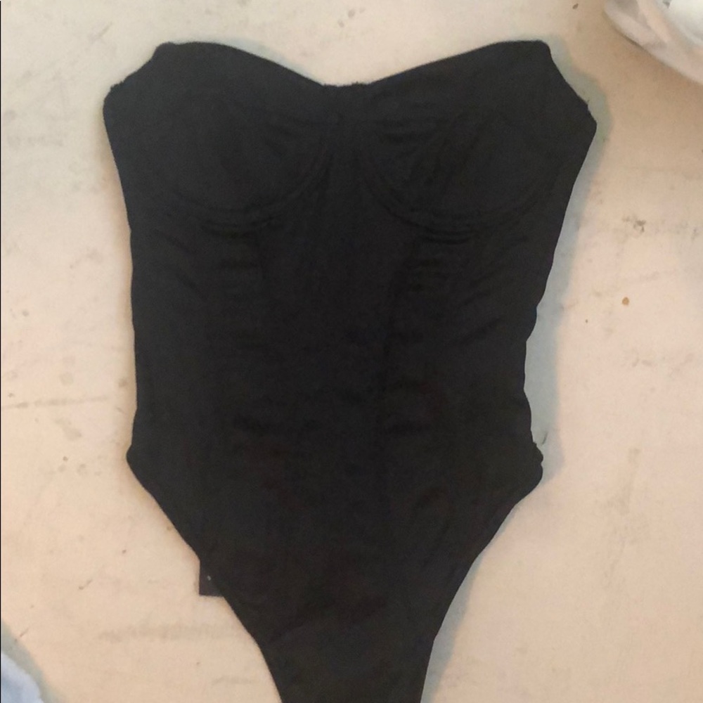 Bring the heat bodysuit black white fox
